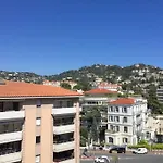 Two Bedroom Apartment Next To The Croisette In Cannes A Short Walk To The Palais Des Festivals - 1961