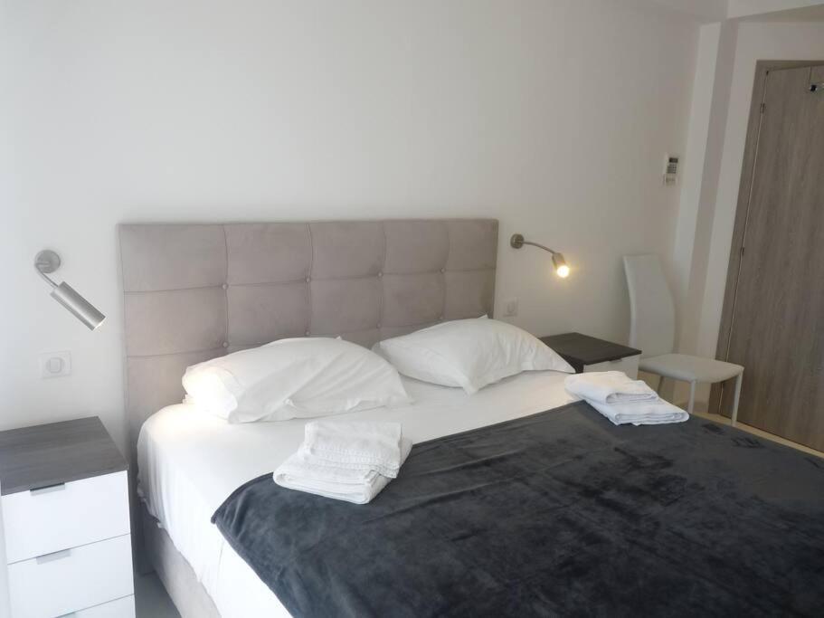 Two Bedroom Next To The Croisette In A Short Walk To The Palais Des Festivals - 1961