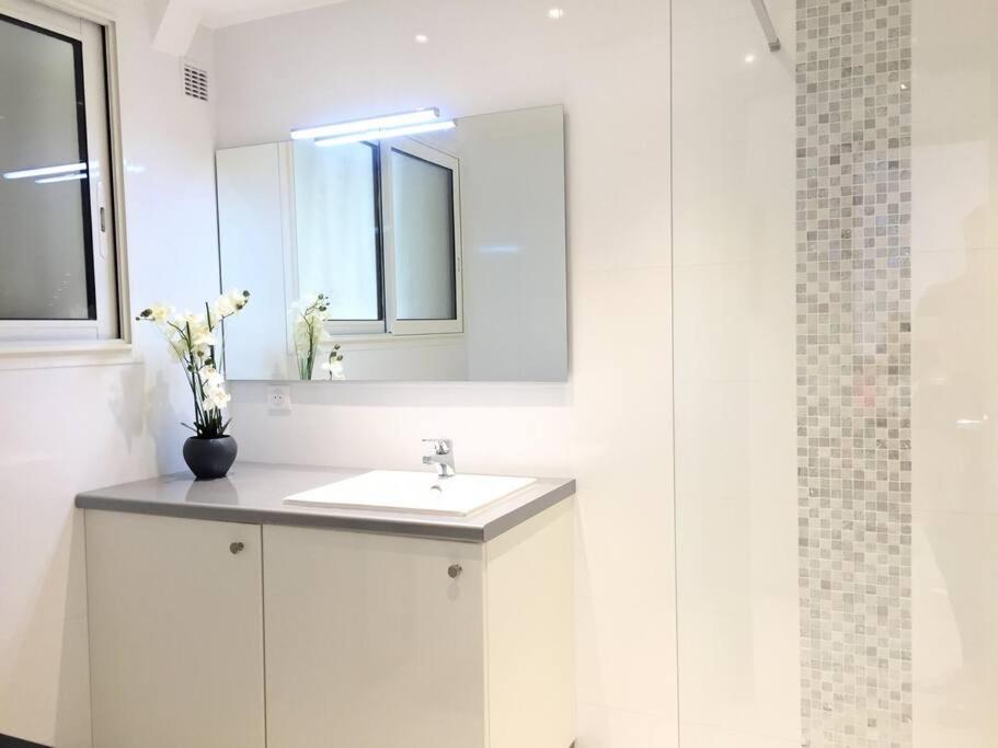 Appartement Two Bedroom Next To The Croisette In A Short Walk To The Palais Des Festivals - 1961 Cannes