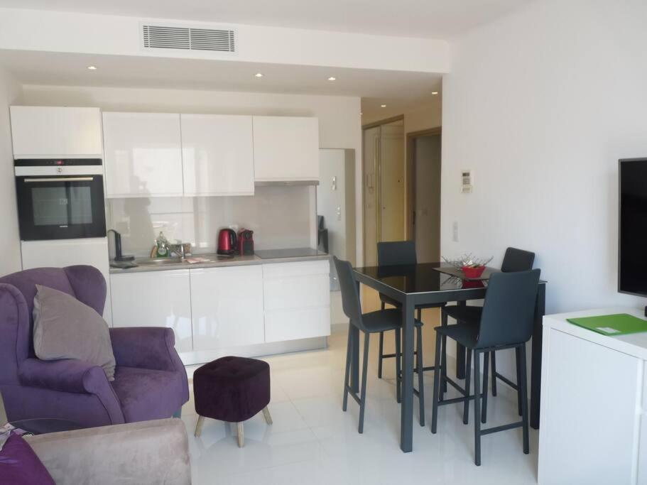 Appartement Two Bedroom Next To The Croisette In A Short Walk To The Palais Des Festivals - 1961 Cannes
